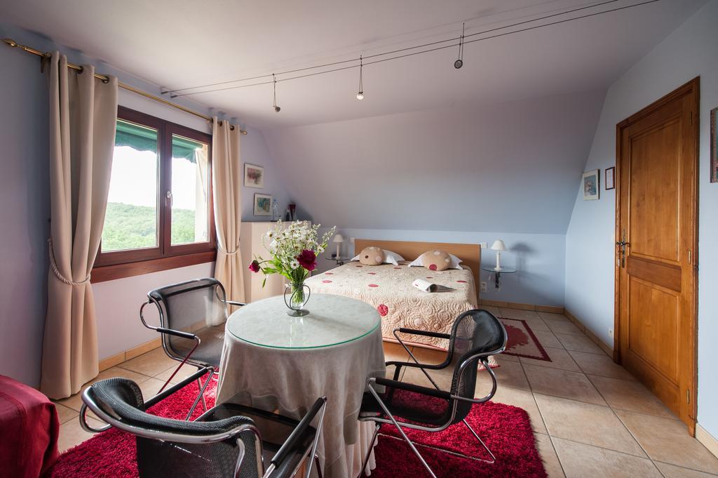 Villa Touloumo Mayrac Pokoj fotografie