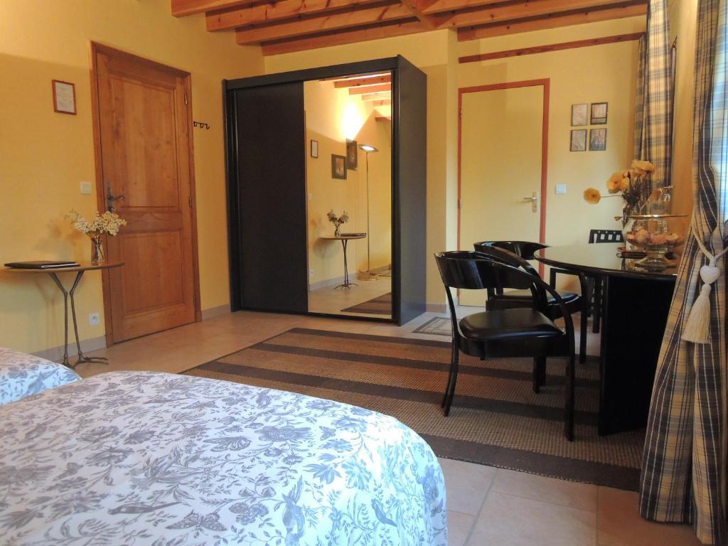 Villa Touloumo Mayrac Pokoj fotografie